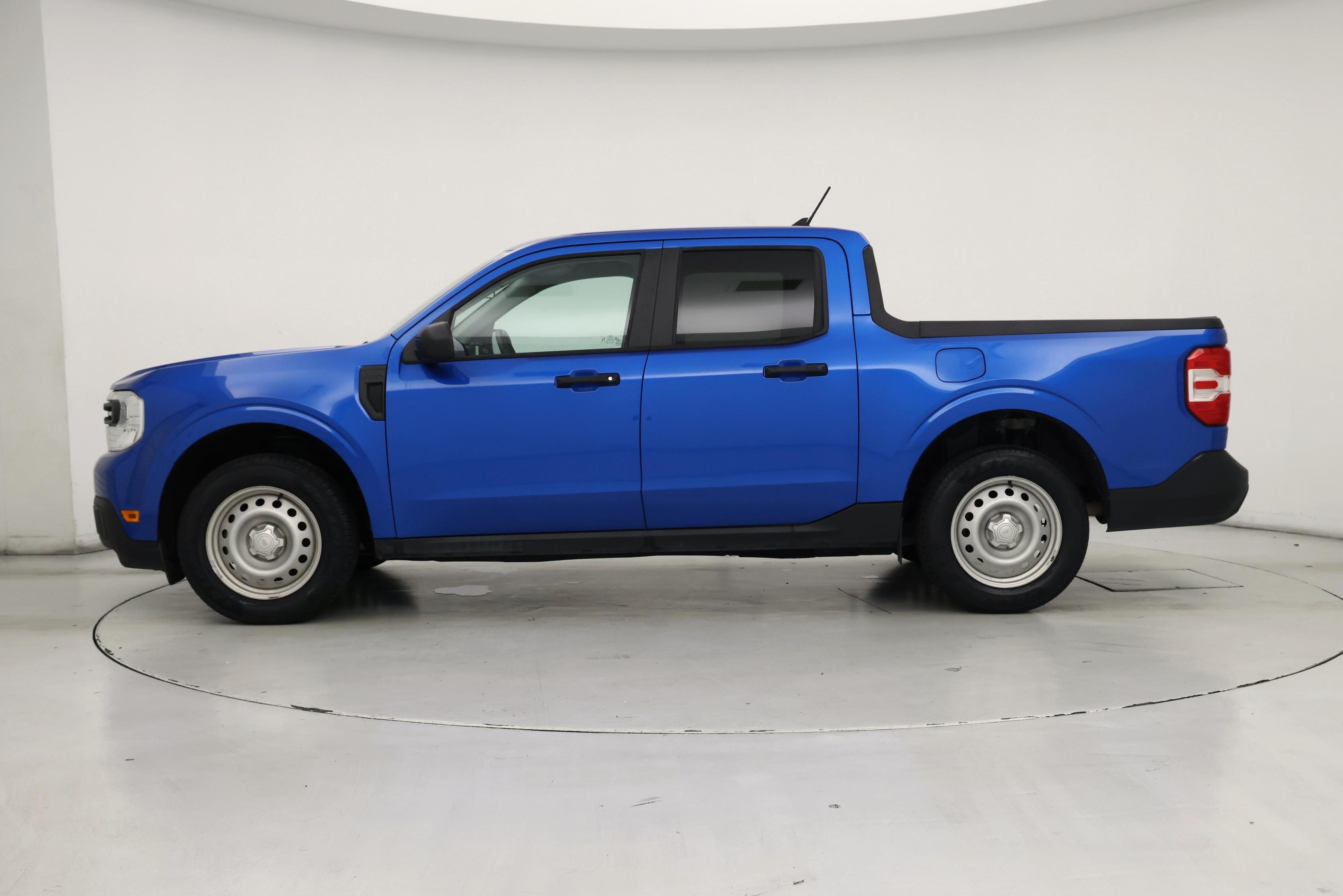 Thumbnail: 2022 Ford Maverick - 3