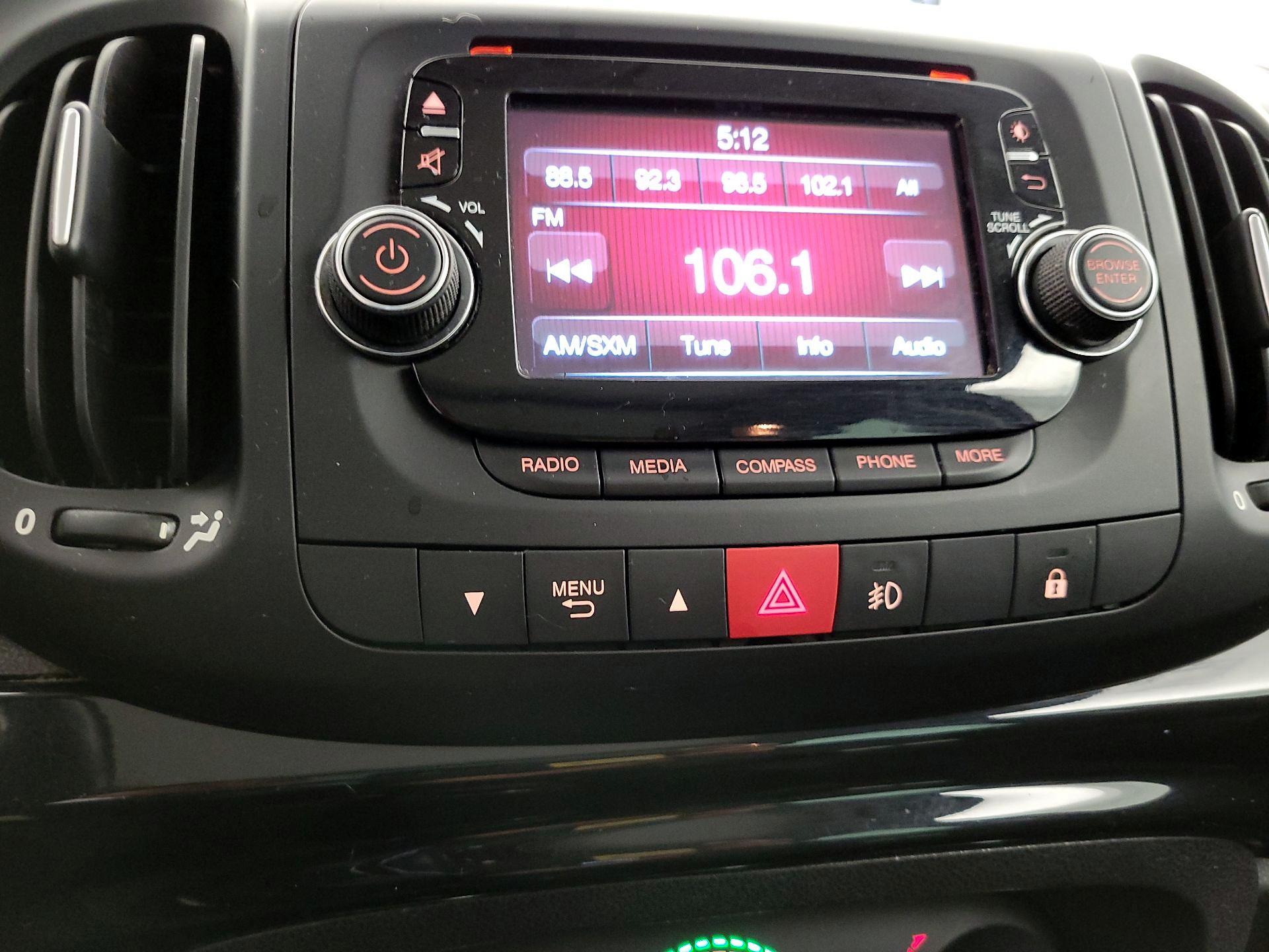 Thumbnail: 2016 Fiat 500L - 14