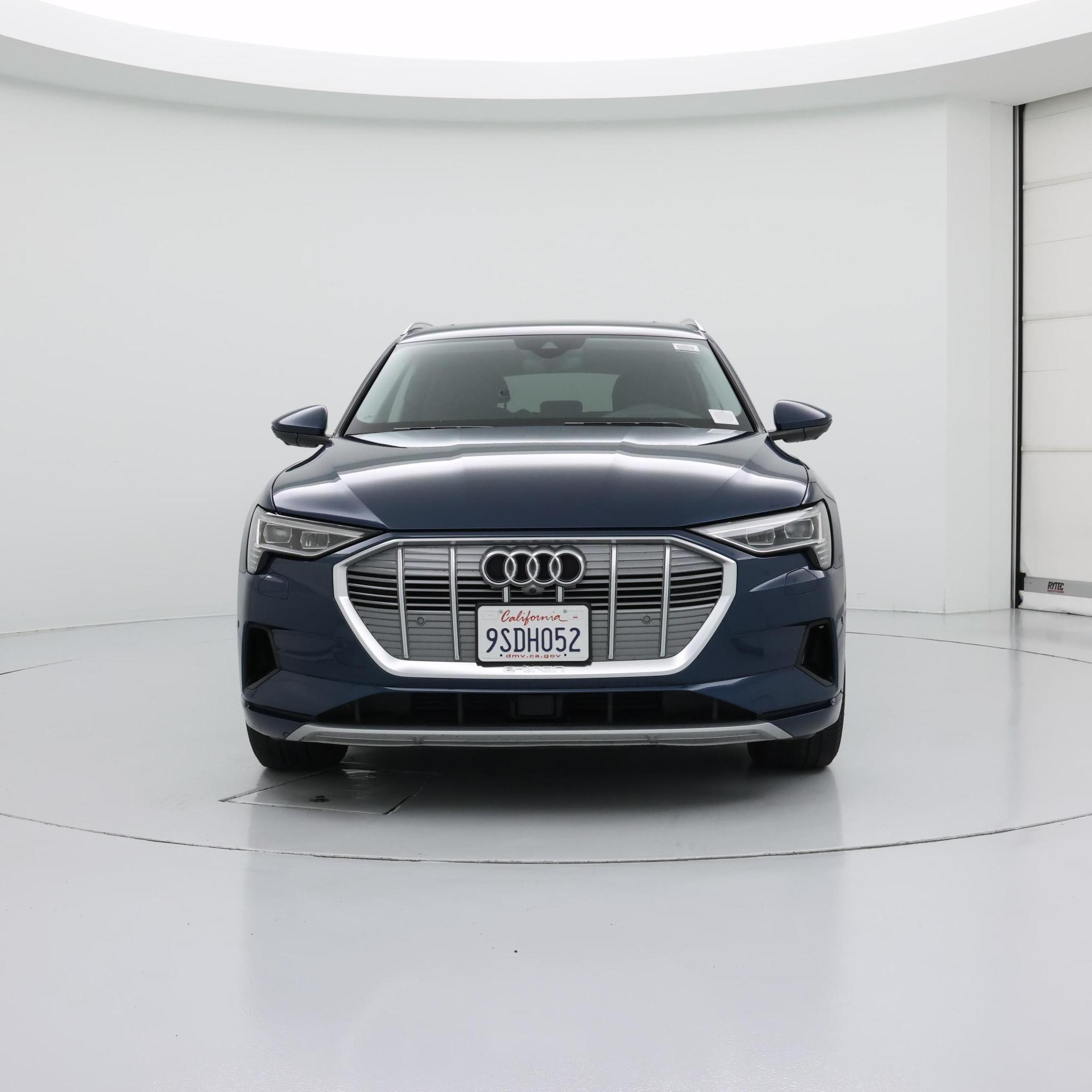 Thumbnail: 2019 Audi e-tron - 5