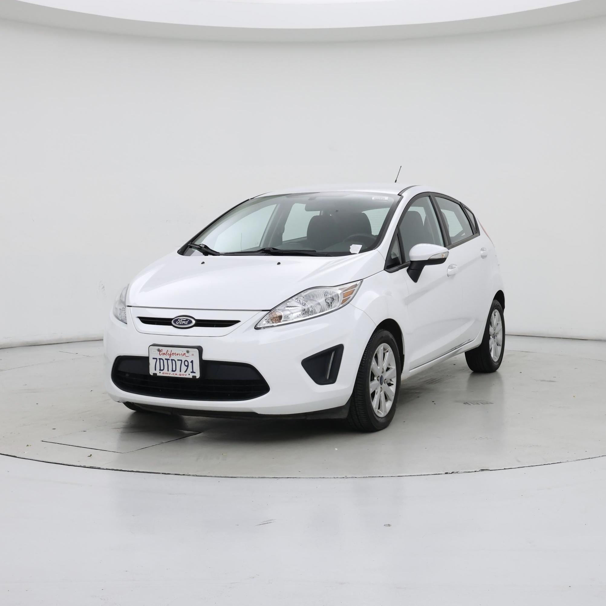 Thumbnail: 2013 Ford Fiesta - 4