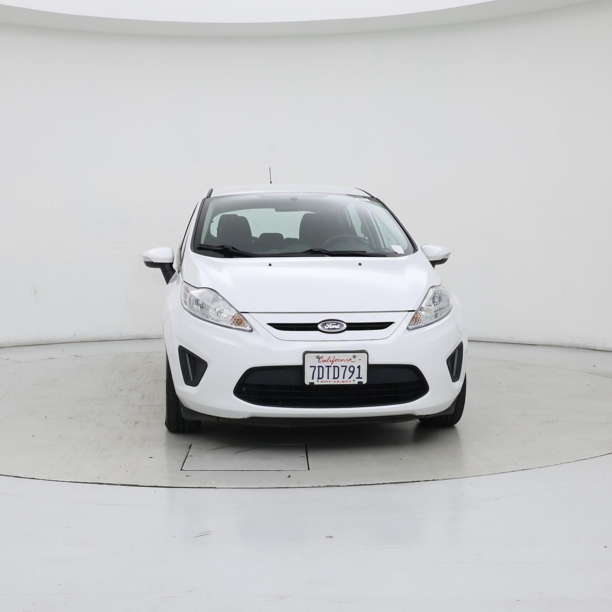 Thumbnail: 2013 Ford Fiesta - 5
