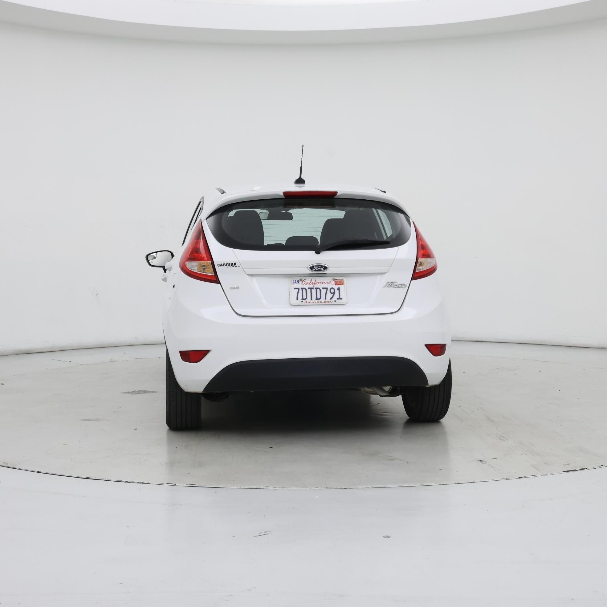 Thumbnail: 2013 Ford Fiesta - 6