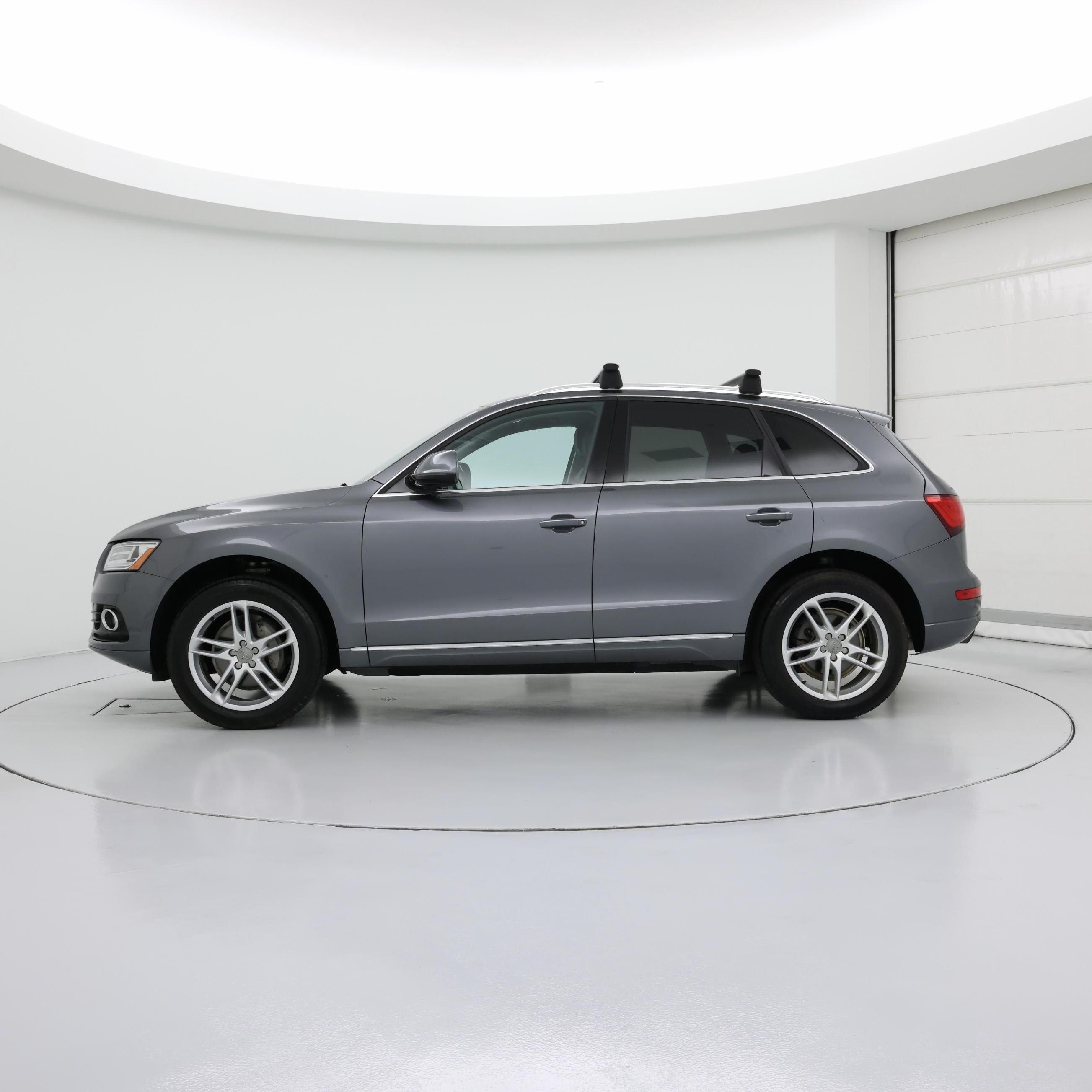 Thumbnail: 2017 Audi Q5 - 3