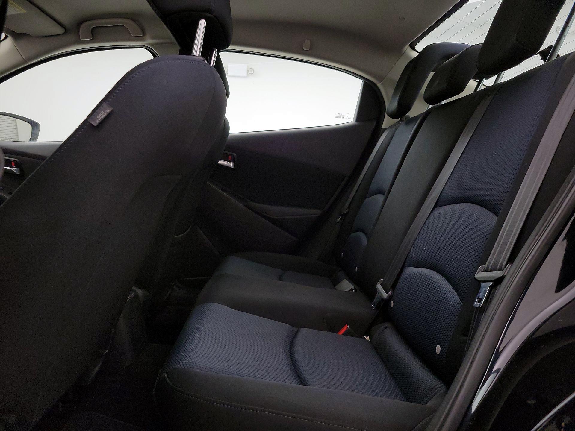 Thumbnail: 2017 Toyota Yaris iA - 19