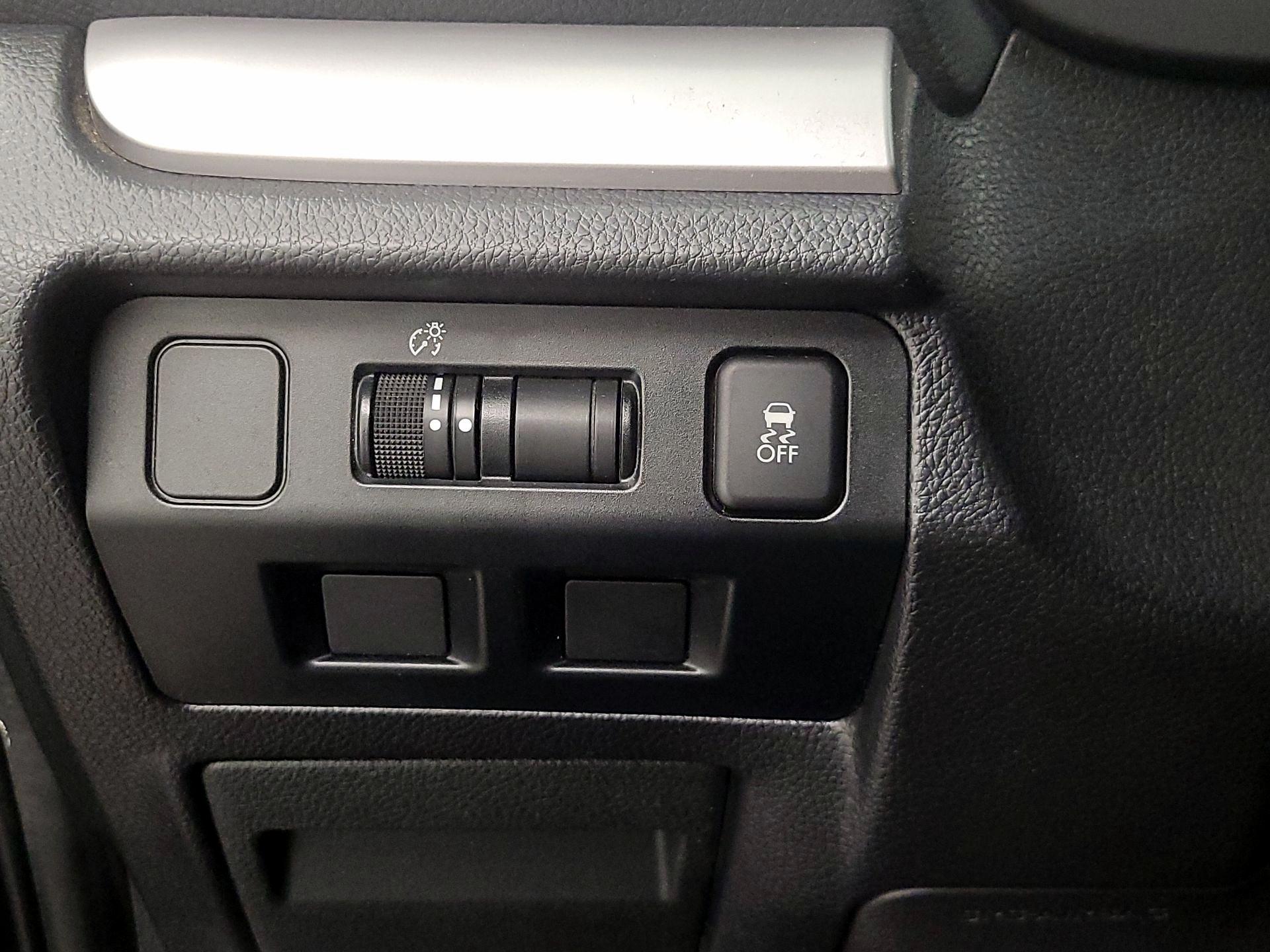 Thumbnail: 2018 Subaru Forester - 13