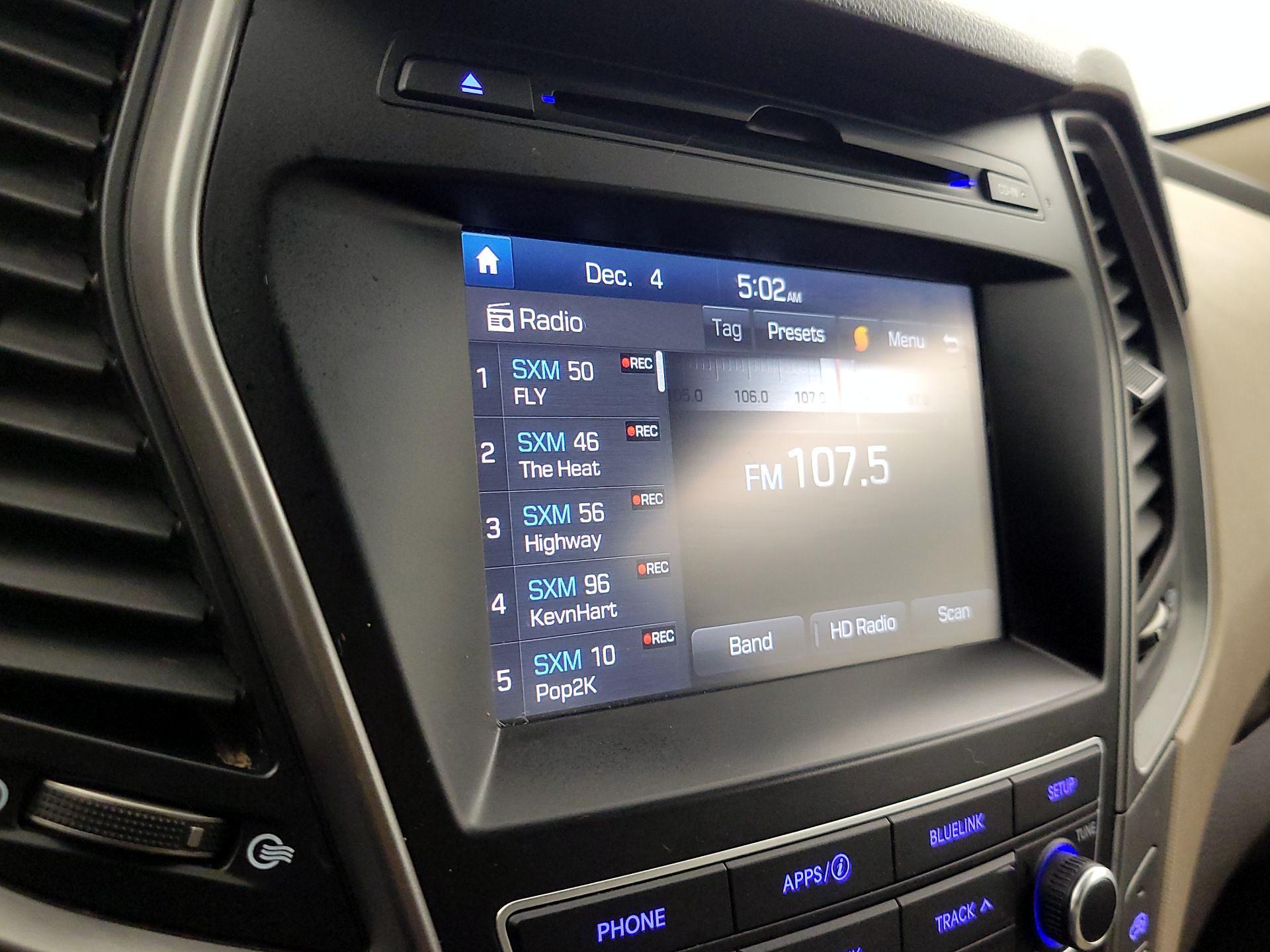 Thumbnail: 2017 Hyundai Santa Fe - 15