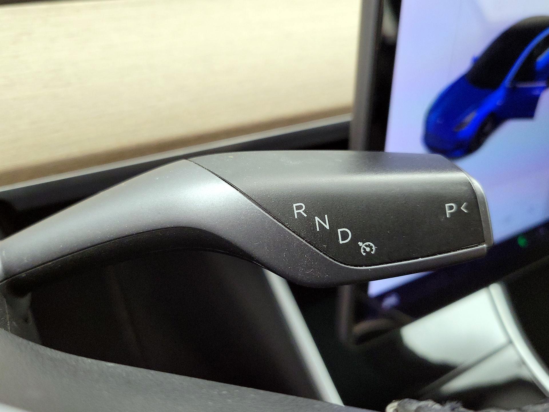 Thumbnail: 2020 Tesla Model 3 - 17