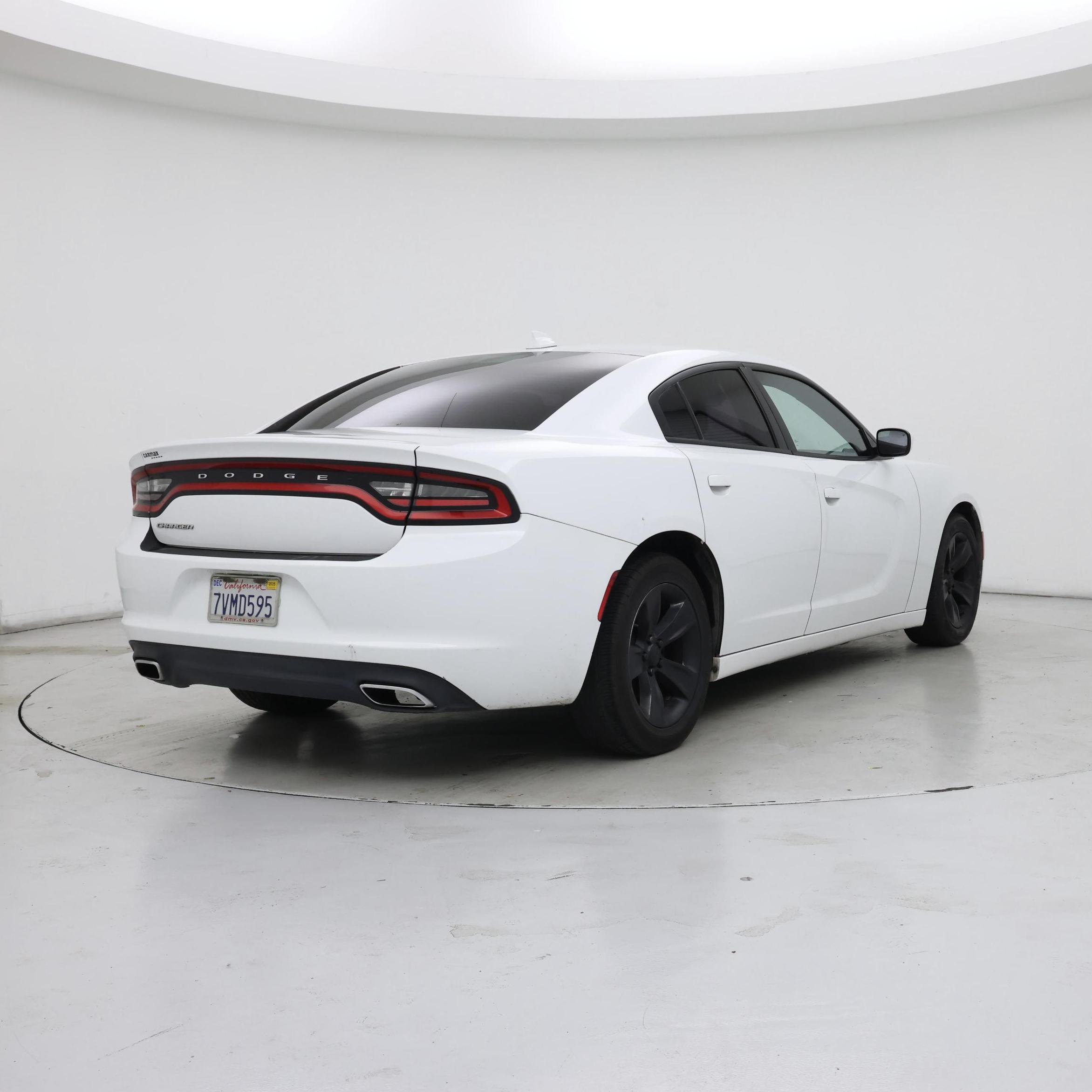 Thumbnail: 2017 Dodge Charger - 8