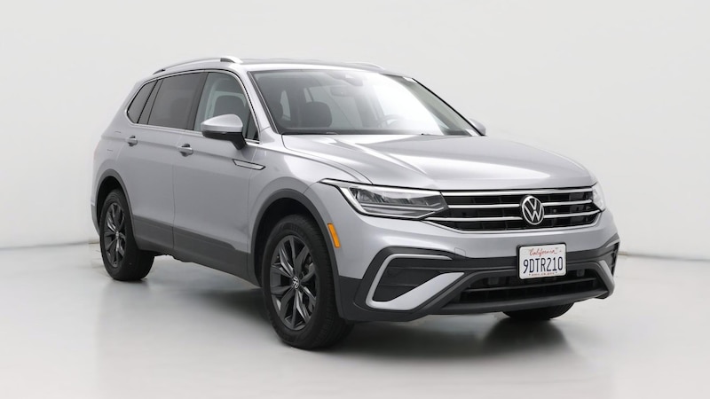2022 Volkswagen Tiguan SE Hero Image