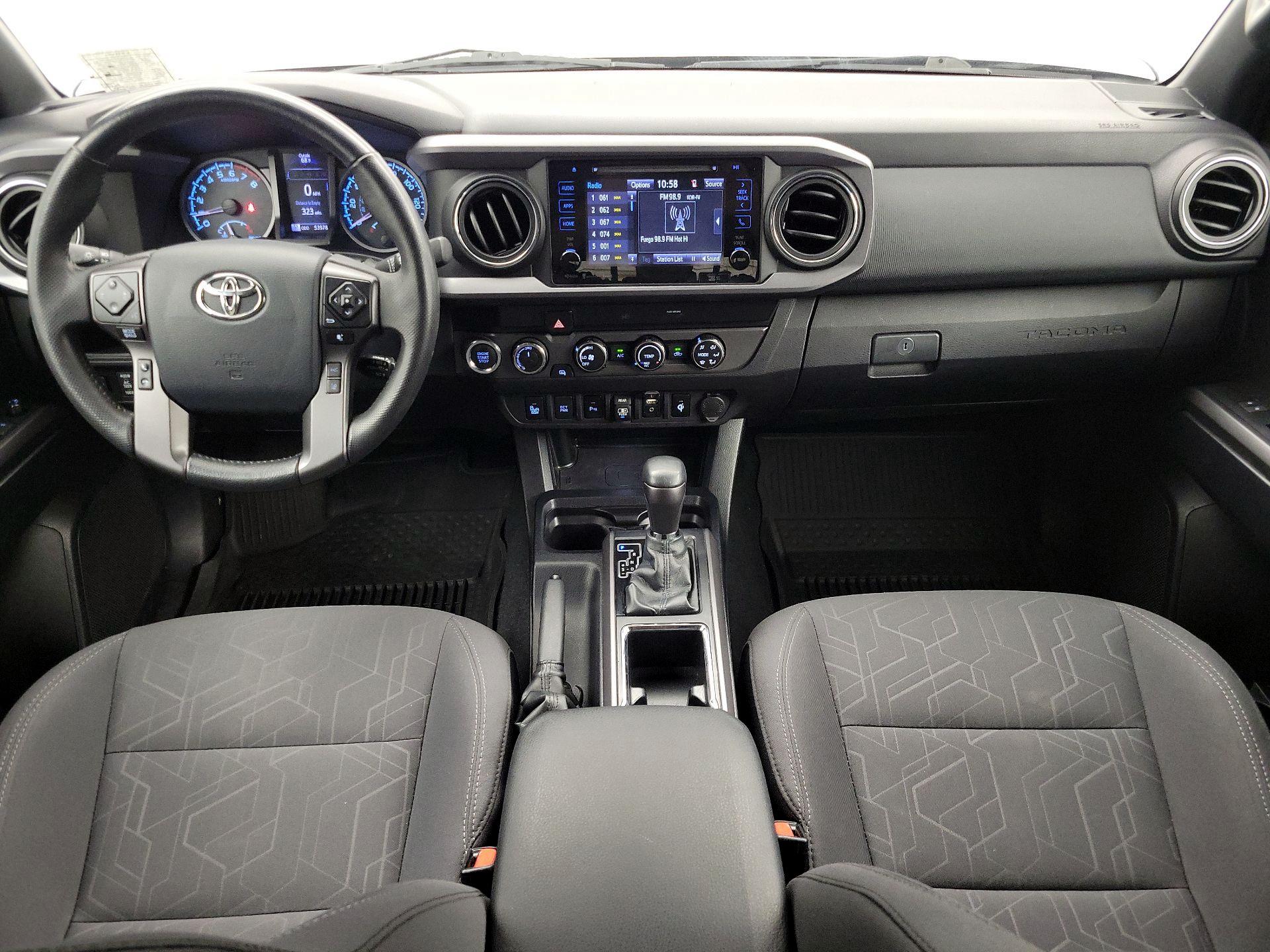Thumbnail: 2019 Toyota Tacoma - 9