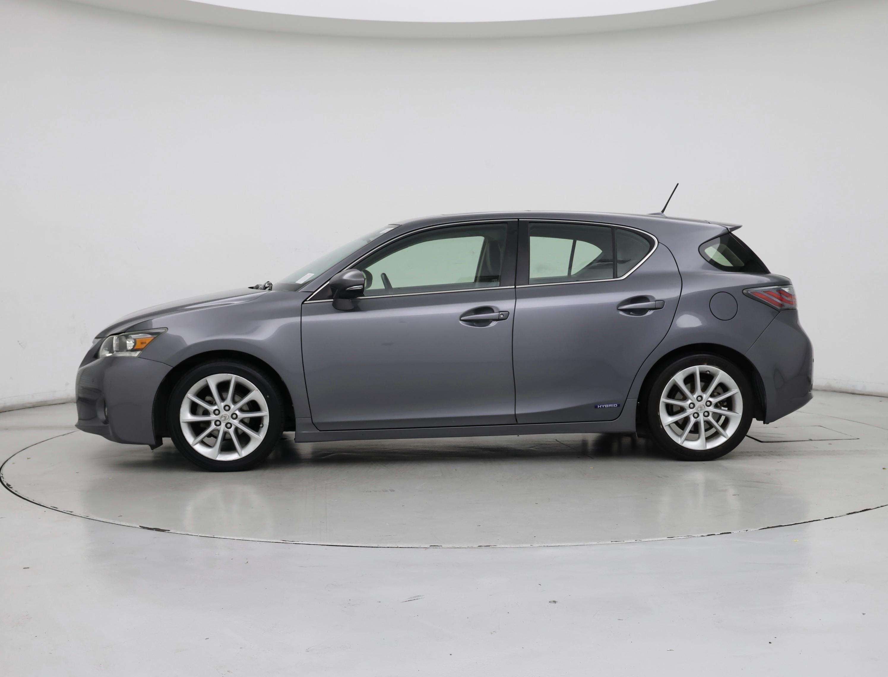 Thumbnail: 2013 Lexus CT - 3
