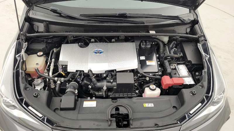 2020 Toyota Prius XLE 21