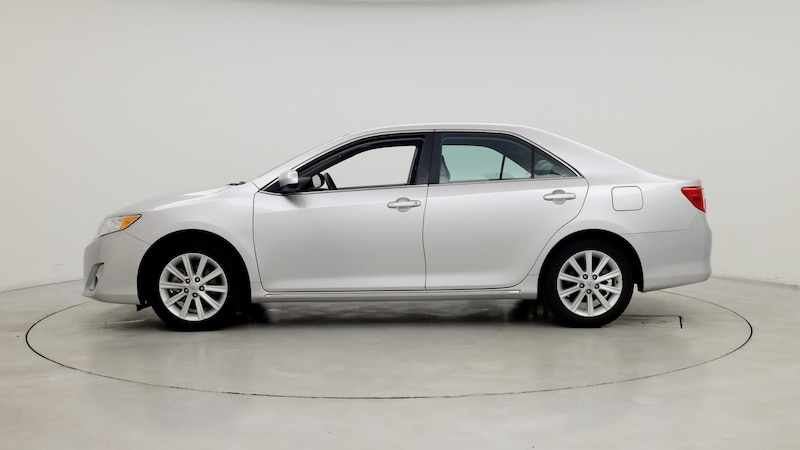 2013 Toyota Camry XLE 3