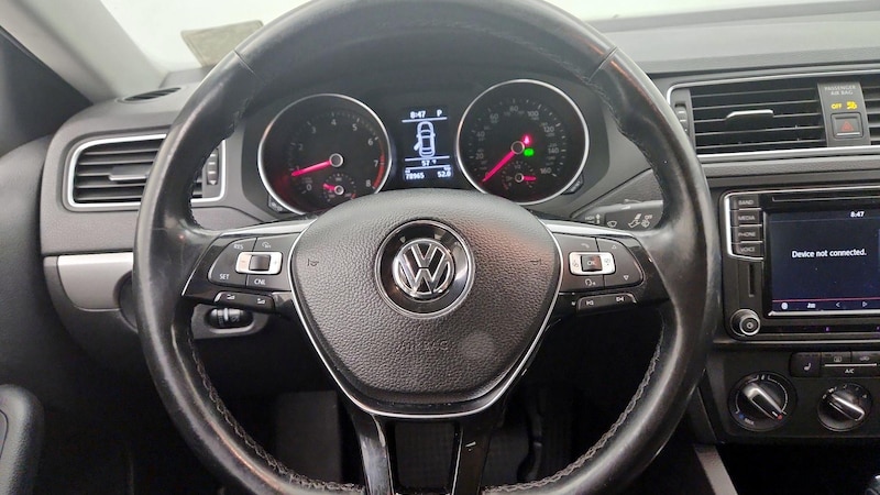 2017 Volkswagen Jetta SE 10