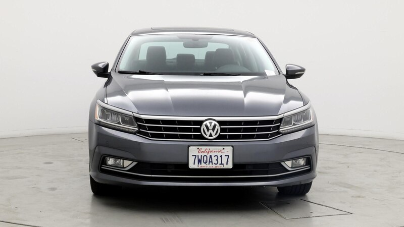 2017 Volkswagen Passat SE 5