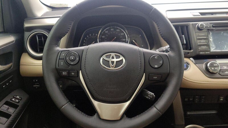 2013 Toyota RAV4 Limited 10