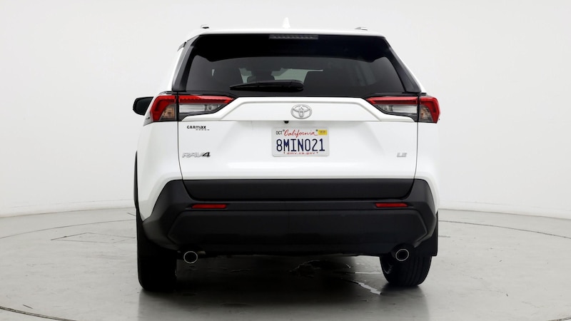 2019 Toyota RAV4 LE 6