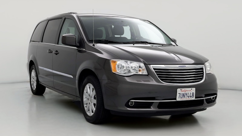 2015 Chrysler Town & Country Touring Hero Image