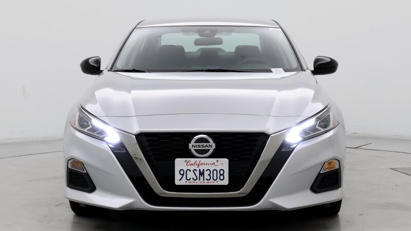 2022 Nissan Altima SR 5