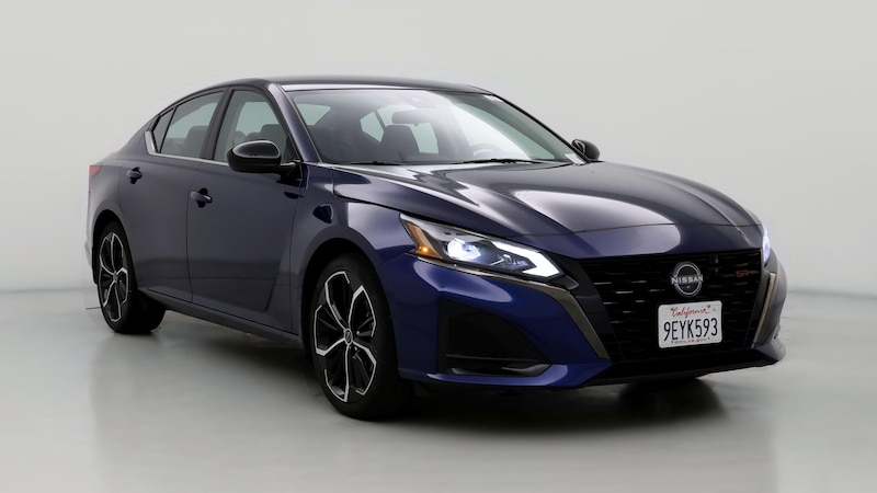 2023 Nissan Altima SR Hero Image