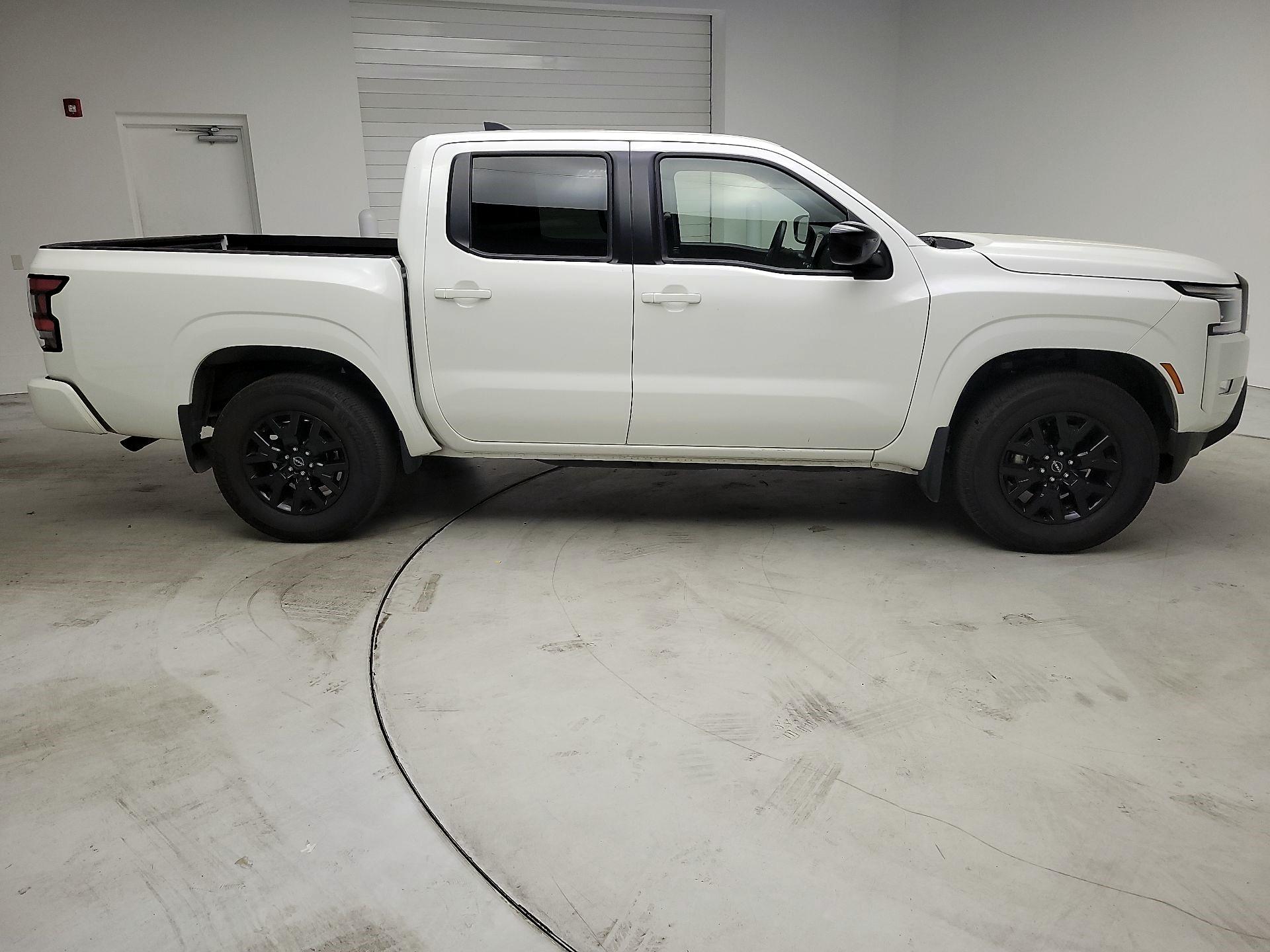 Thumbnail: 2023 Nissan Frontier - 4