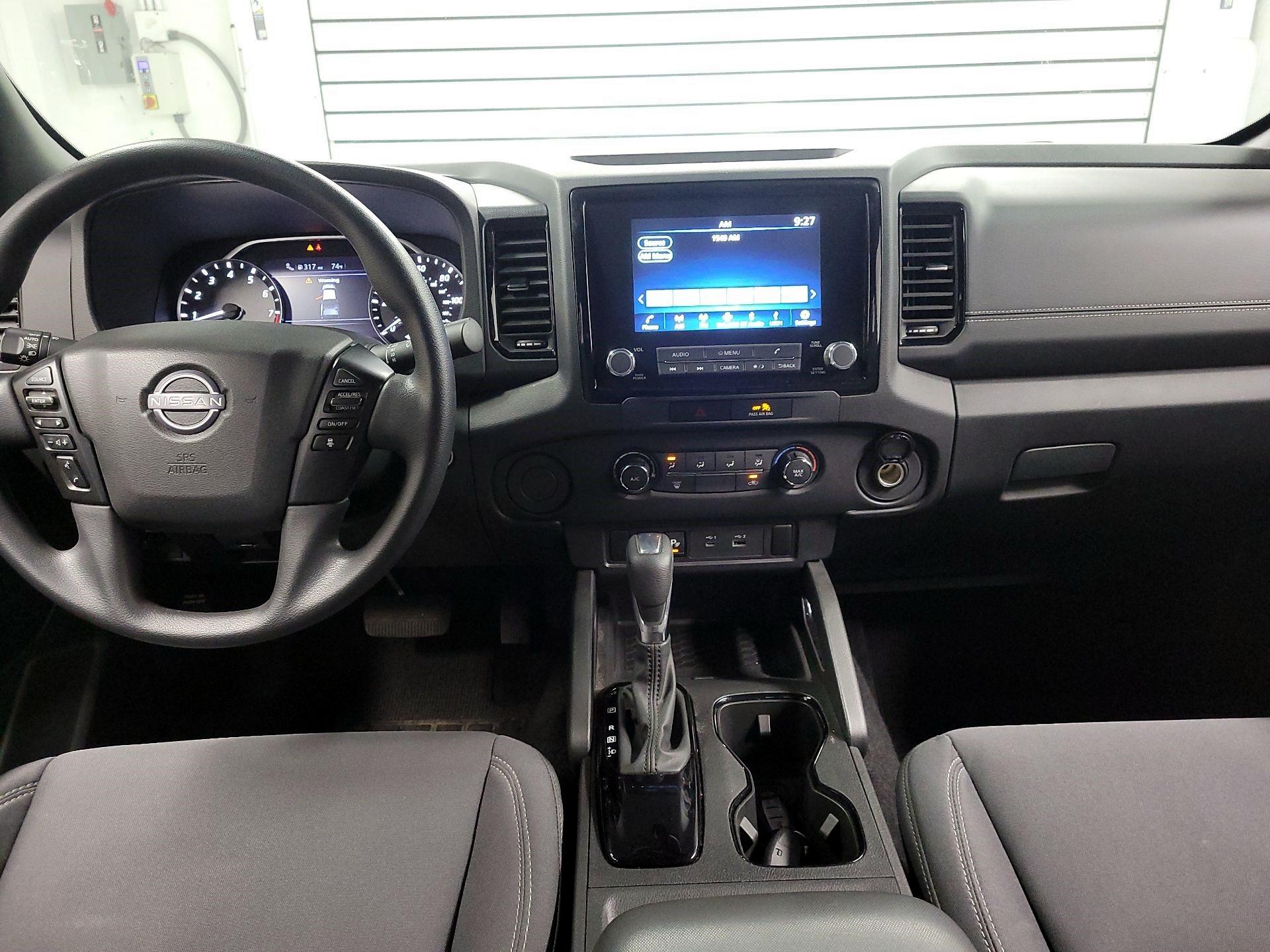Thumbnail: 2023 Nissan Frontier - 8