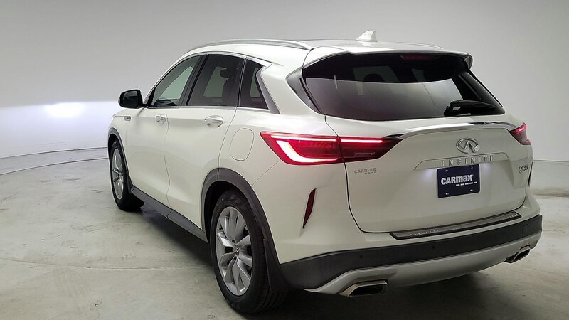 2021 INFINITI QX50 Essential 7