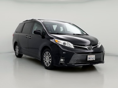 2020 Toyota Sienna XLE -
                Los Angeles, CA