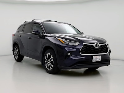 2022 Toyota Highlander XLE -
                Los Angeles, CA