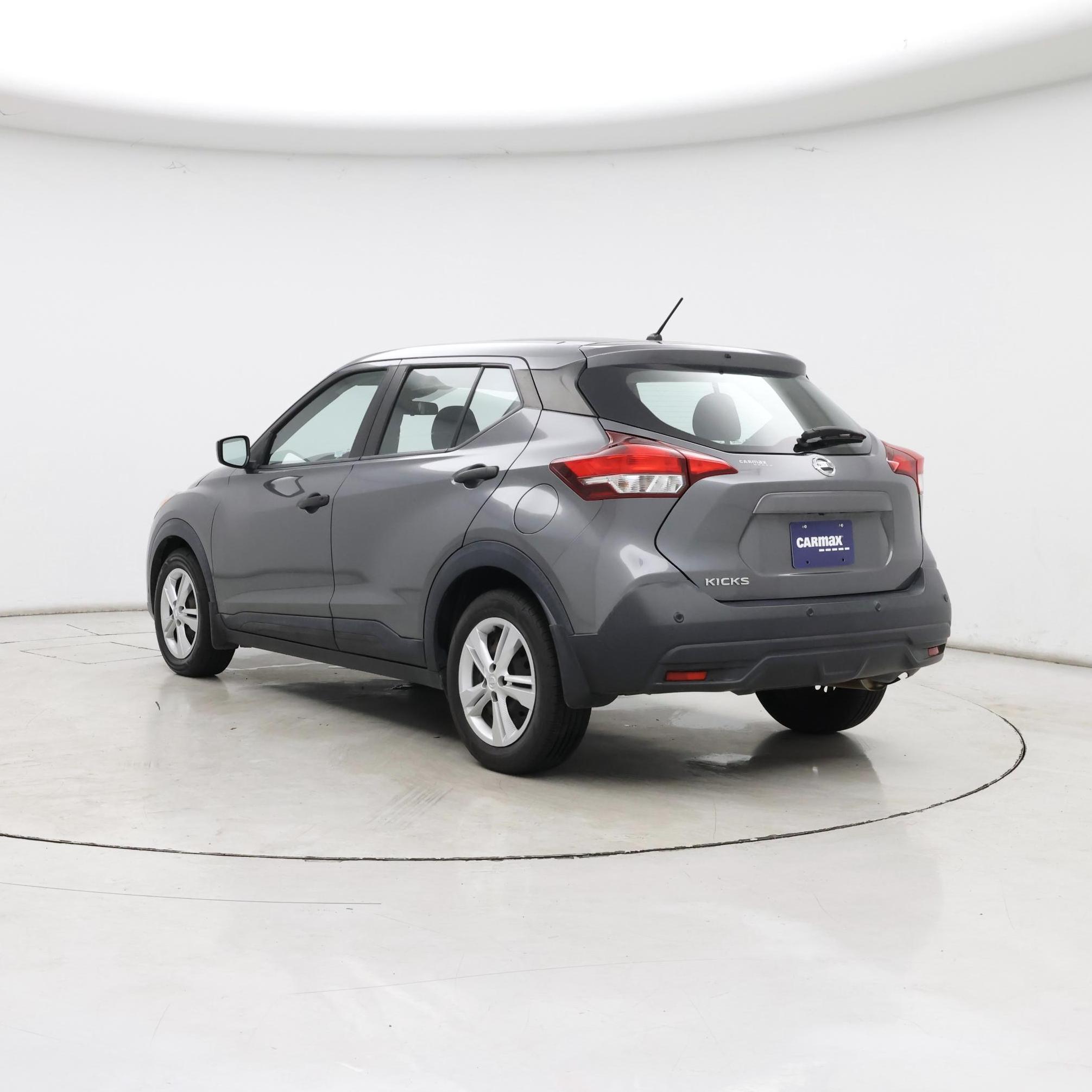 Thumbnail: 2020 Nissan Kicks - 2