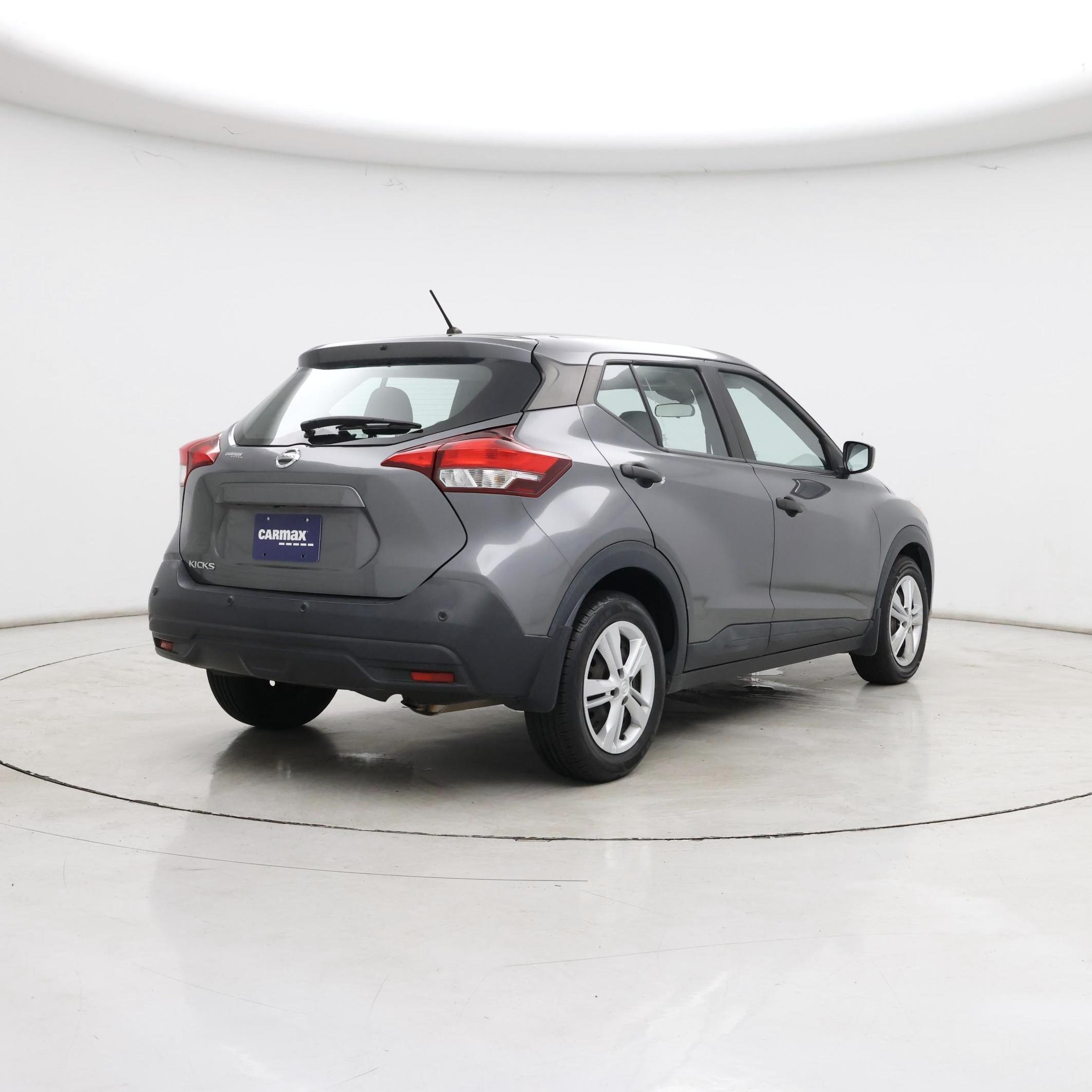 Thumbnail: 2020 Nissan Kicks - 8