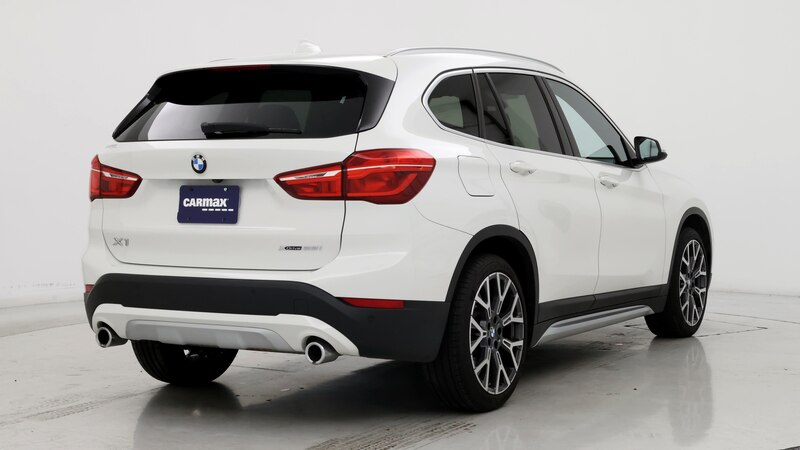 2021 BMW X1 xDrive28i 8