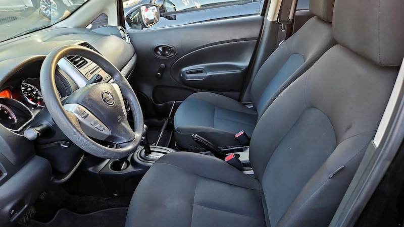 2018 Nissan Versa Note S 9