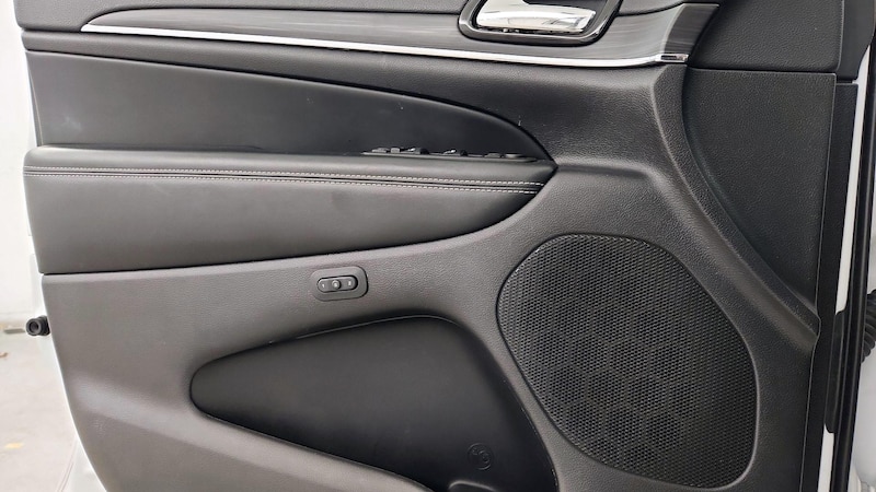 2021 Jeep Grand Cherokee 80th Anniversary 12