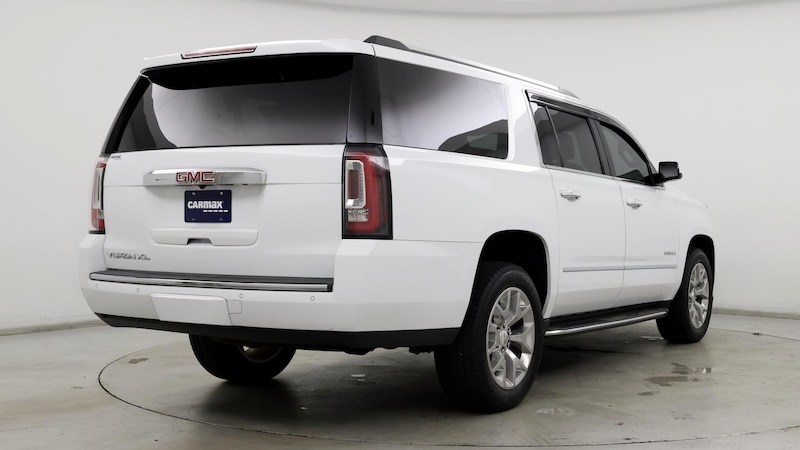 2020 GMC Yukon XL Denali 8