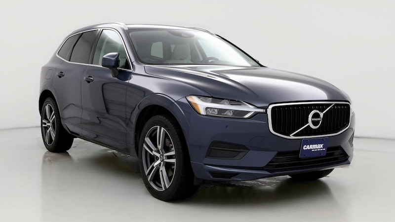 2020 Volvo XC60 T5 Momentum Hero Image