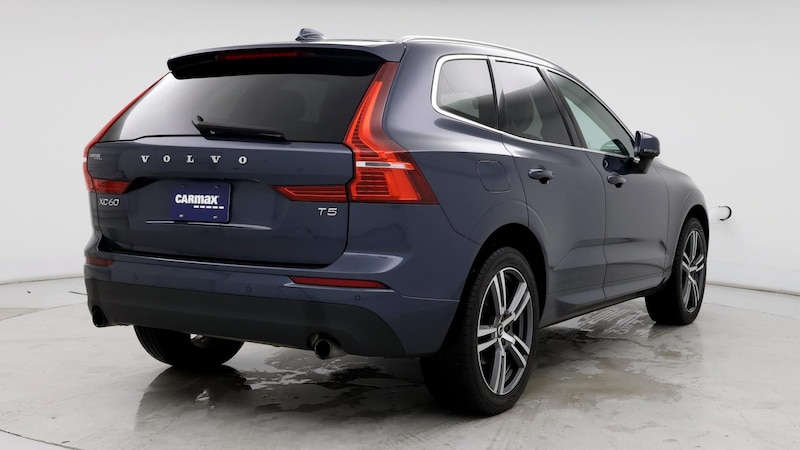 2020 Volvo XC60 T5 Momentum 8