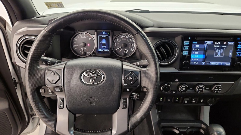 2019 Toyota Tacoma TRD Sport 10