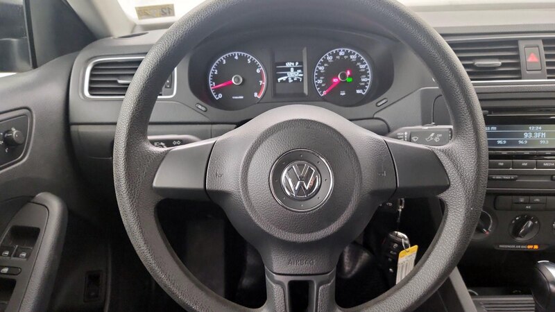 2014 Volkswagen Jetta S 10