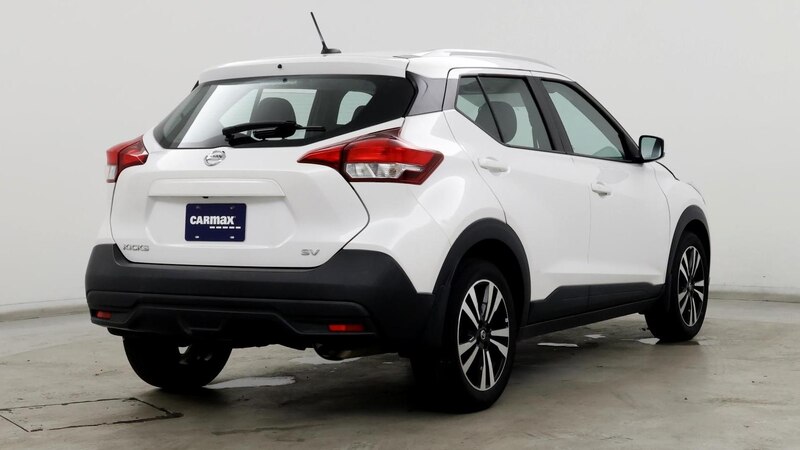 2019 Nissan Kicks SV 8