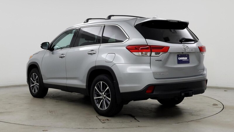 2019 Toyota Highlander XLE 2