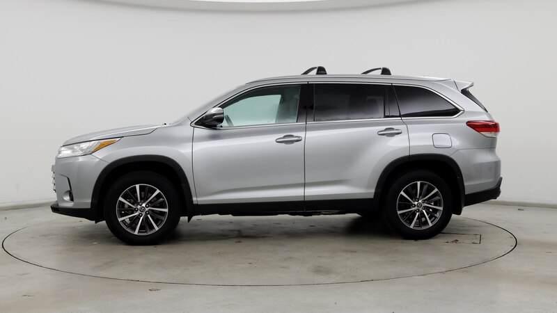 2019 Toyota Highlander XLE 3