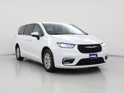 2023 Chrysler Pacifica Touring L -
                Winchester, VA