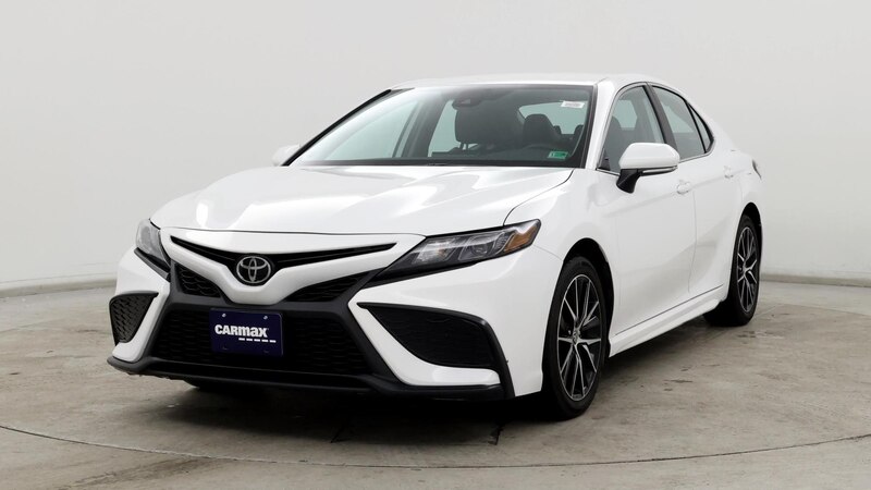 2024 Toyota Camry SE 4