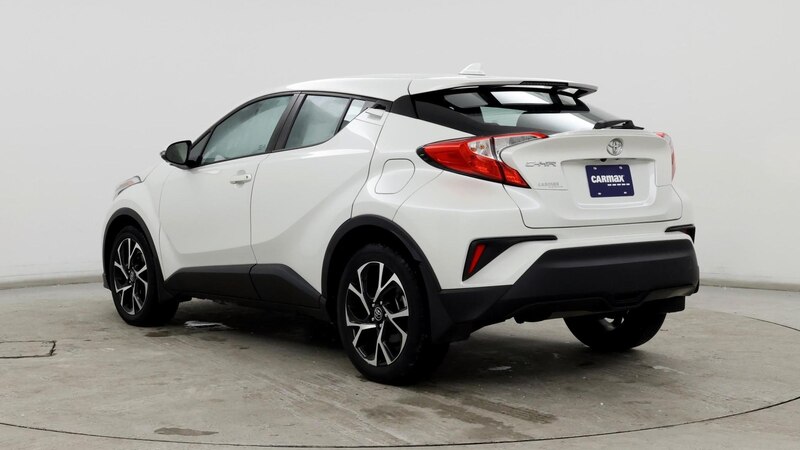 2019 Toyota C-HR XLE 2