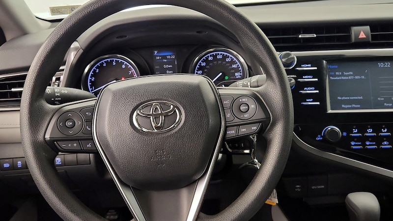 2019 Toyota Camry LE 10