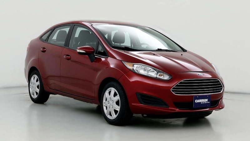 2016 Ford Fiesta SE Hero Image