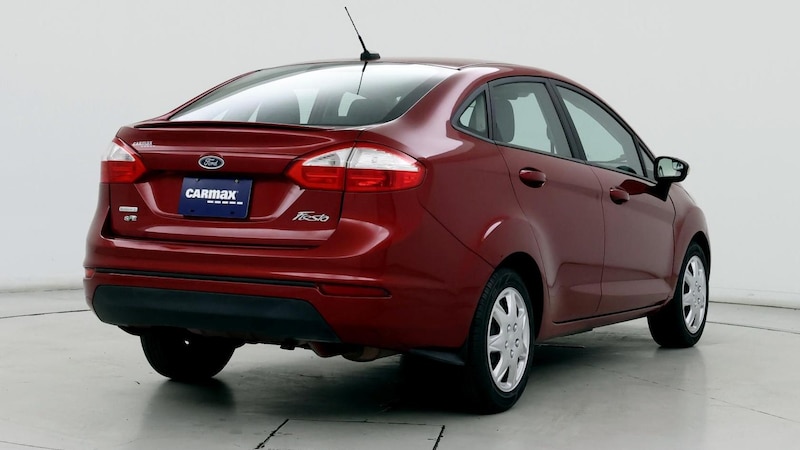 2016 Ford Fiesta SE 8