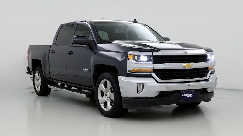 2017 Chevrolet Silverado 1500 LT Hero Image