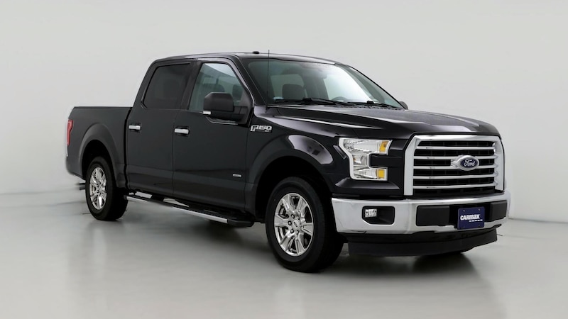 2017 Ford F-150 XLT Hero Image